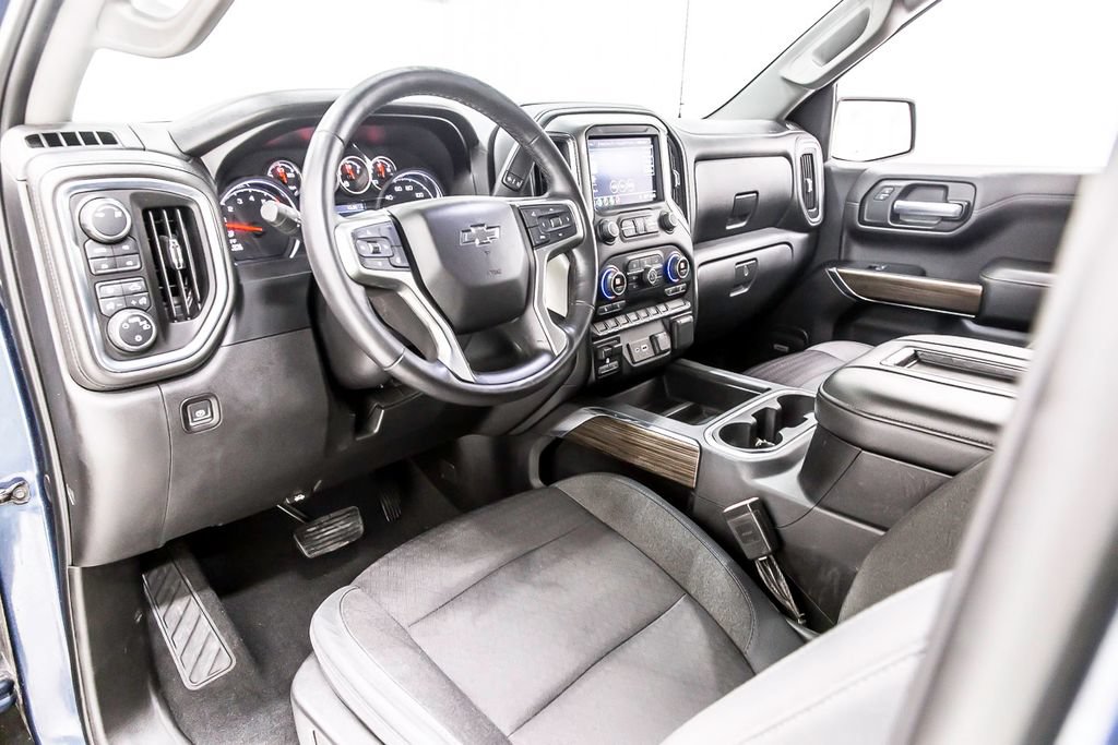 Used 2019 Chevrolet Silverado 1500 LT Trail Boss AWD/4WD image 28