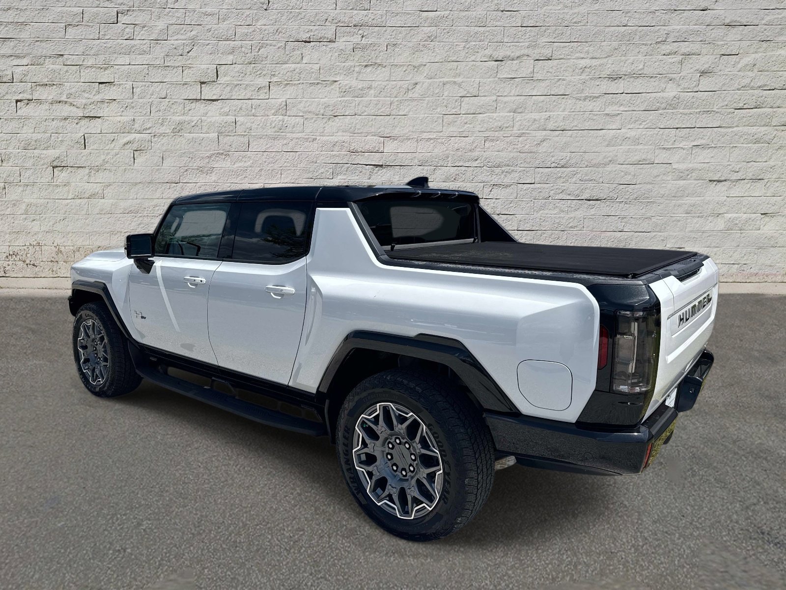 Used 2024 GMC Hummer EV 3X w/ Battery Pack, 24 Module Pack AWD/4WD image 3