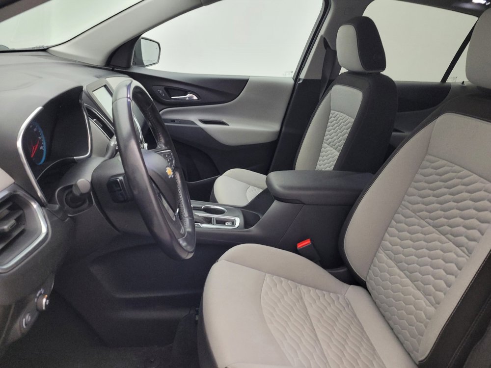 Used 2018 Chevrolet Equinox LT image 17