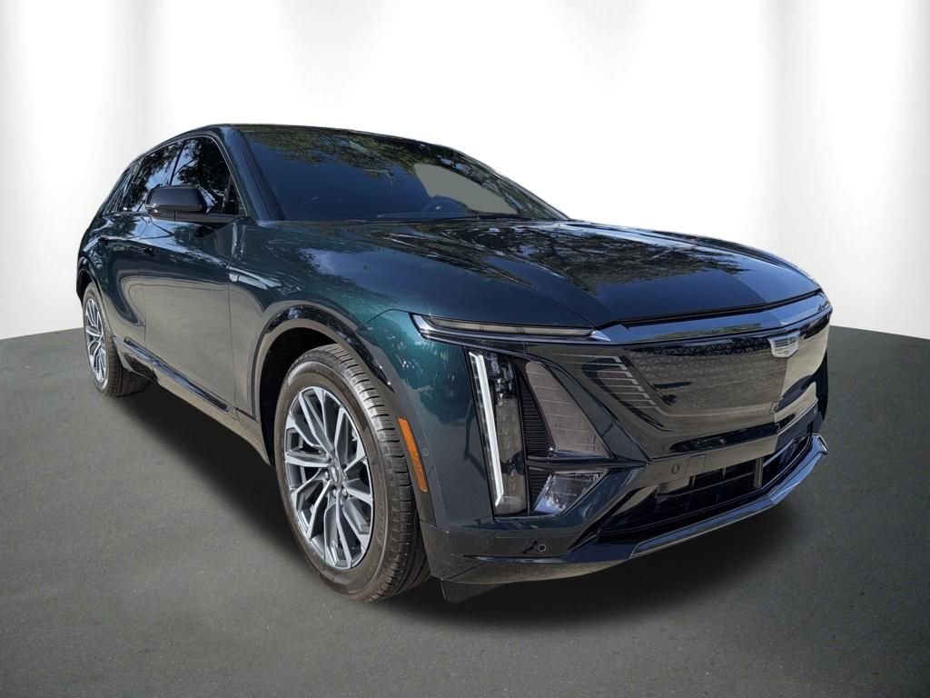 Used 2024 Cadillac Lyriq Sport AWD/4WD image 26