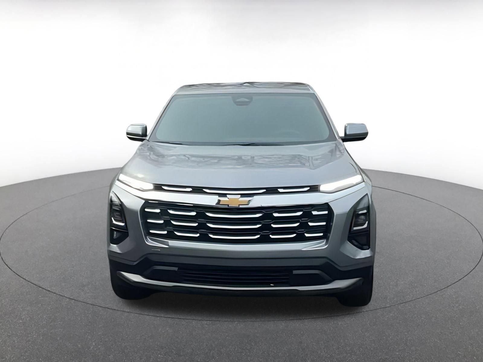 Used 2025 Chevrolet Equinox LT image 4