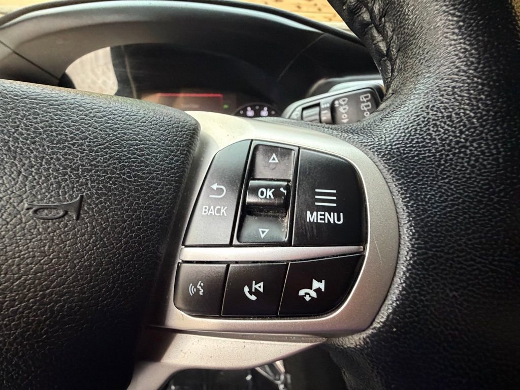 Used 2021 Ford Explorer XLT image 24