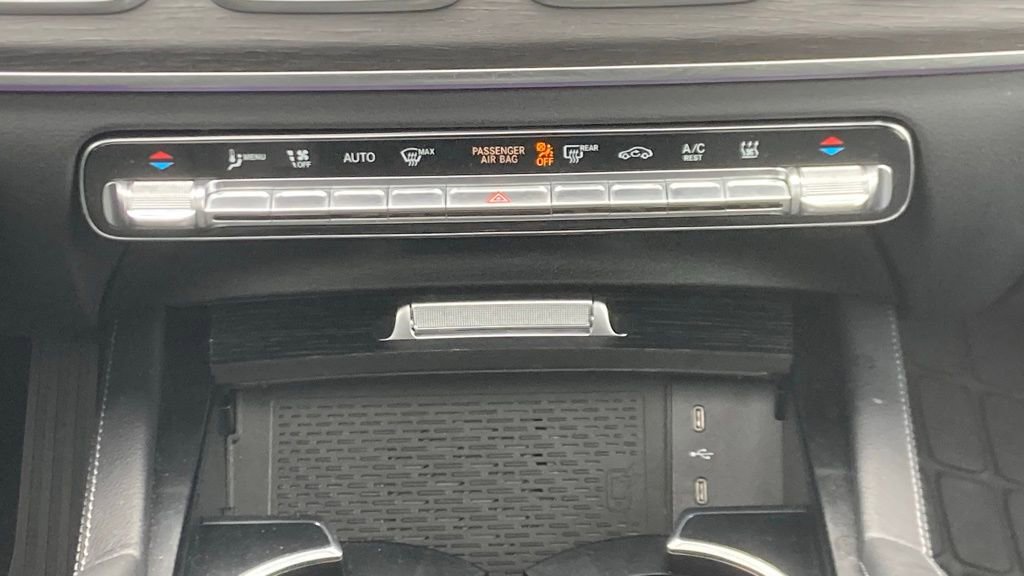 Used 2025 Mercedes-Benz GLE 450e 4MATIC image 18