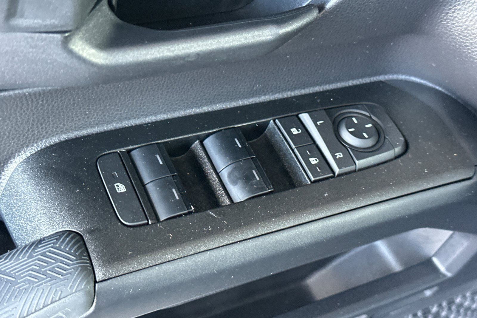 Certified 2025 Toyota 4Runner SR5 image 14