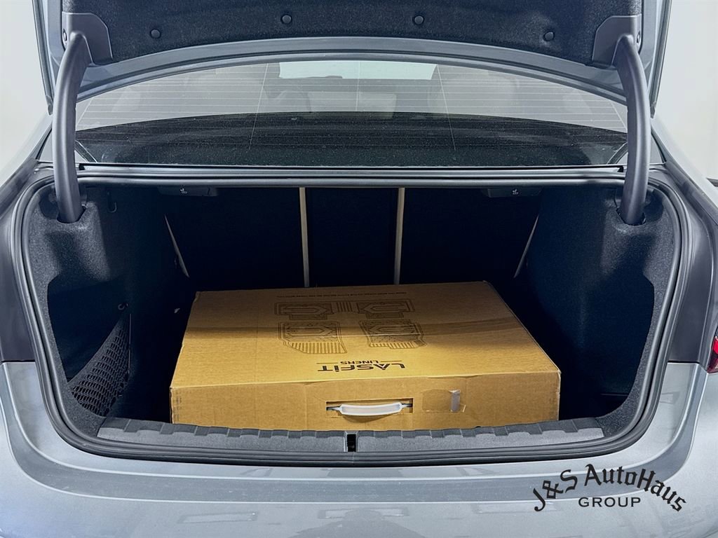 Used 2025 BMW M340i xDrive w/ Premium Package image 33