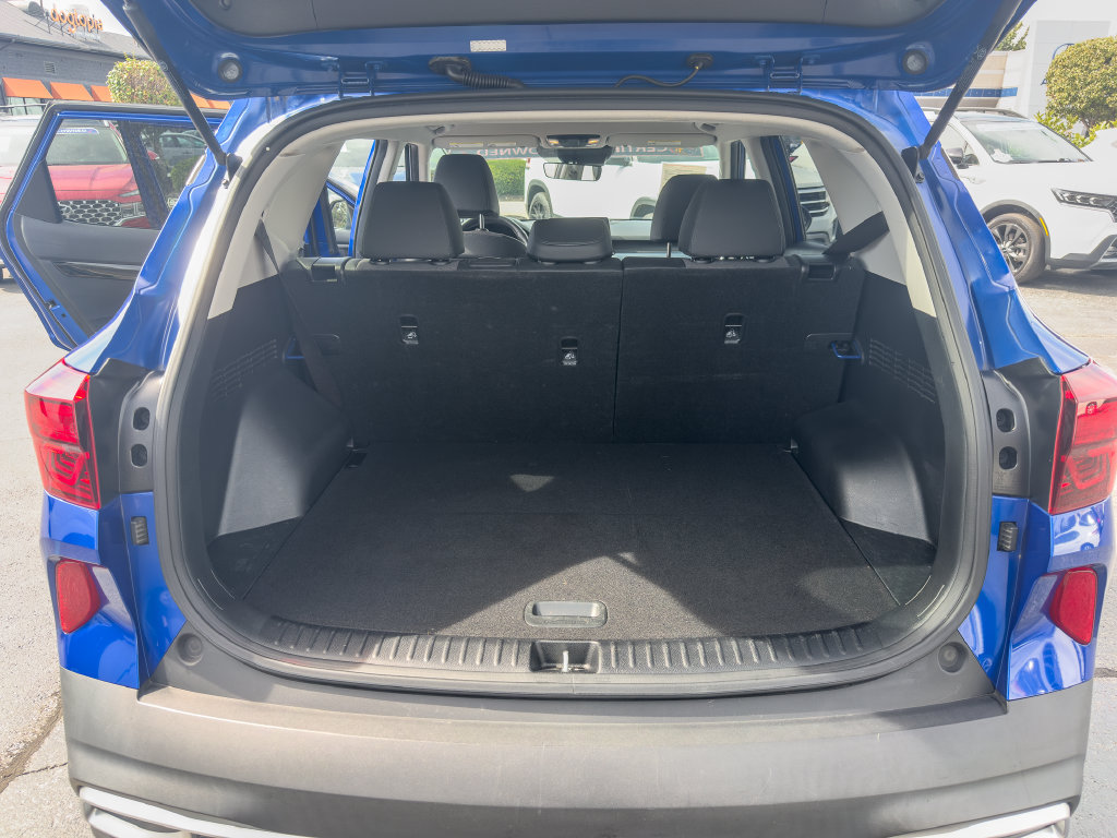 Used 2021 Kia Seltos S FWD image 16