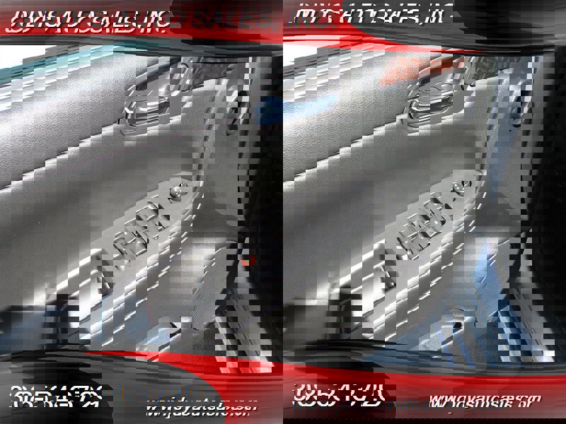 Used 2016 Chevrolet Impala LT FWD image 3