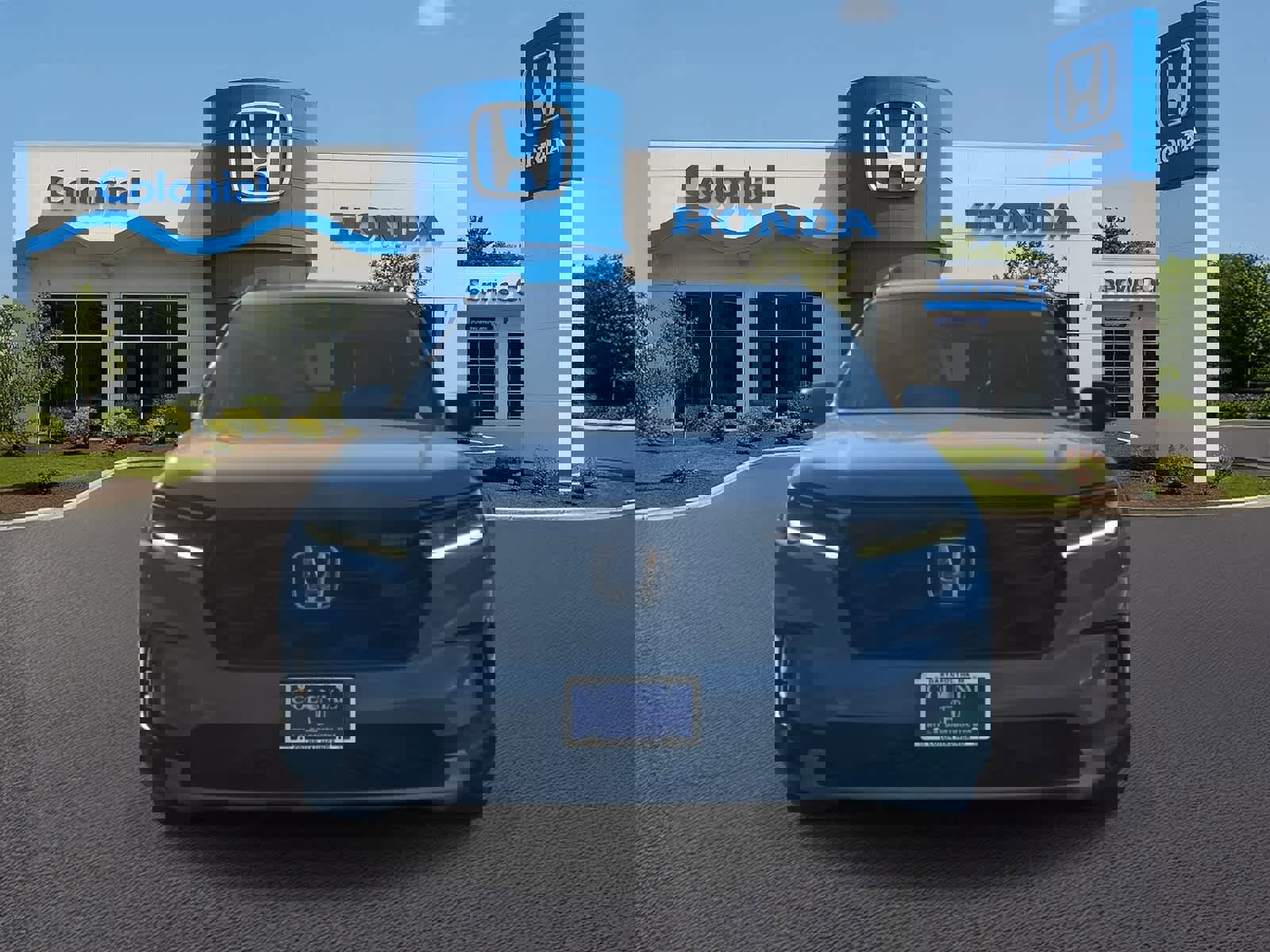 Used 2025 Honda Pilot TrailSport image 10