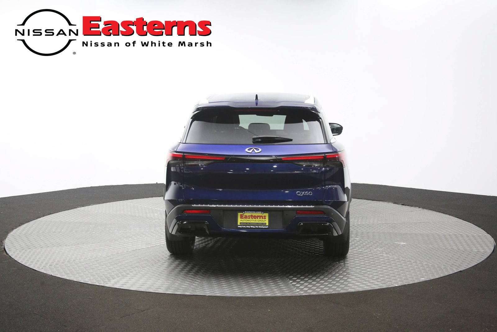Used 2023 INFINITI QX60 Luxe w/ Cargo Package AWD/4WD image 43
