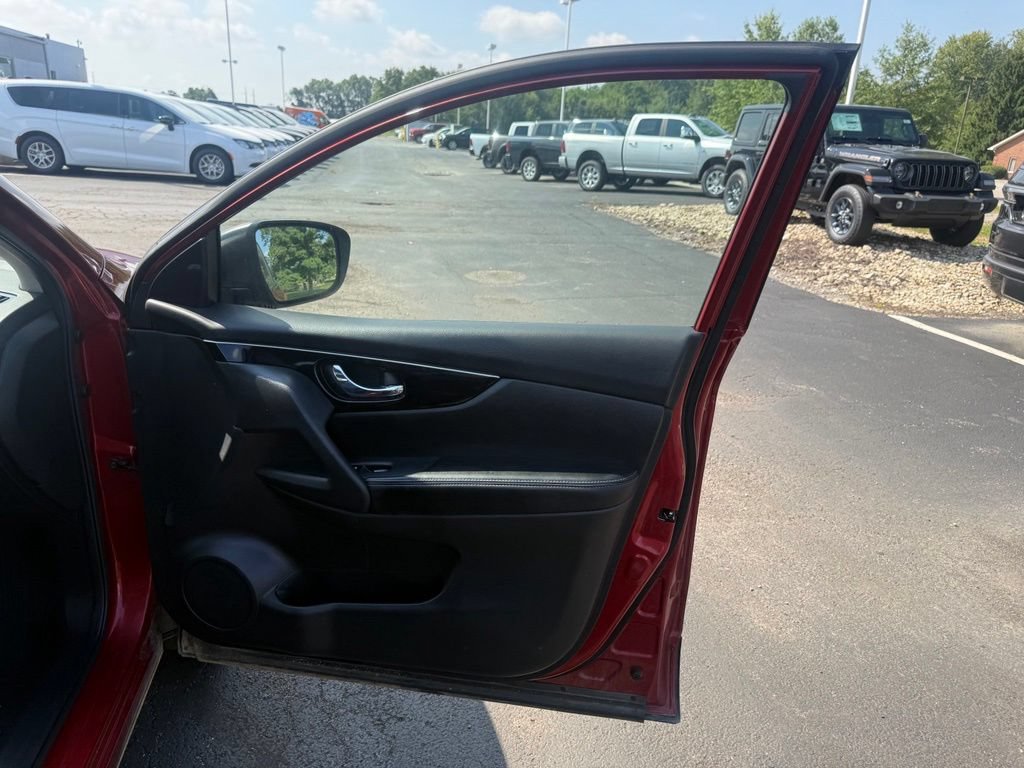 Used 2019 Nissan Rogue Sport SL w/ Premium Package AWD/4WD image 49