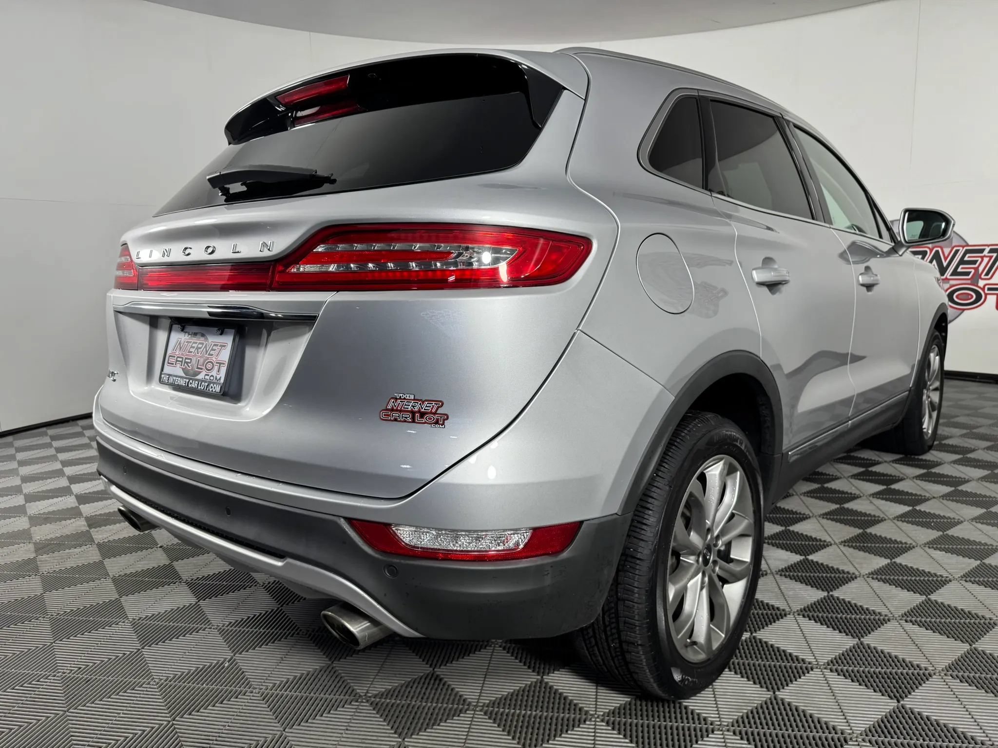 Used 2019 Lincoln MKC Select w/ Select Plus Package AWD/4WD image 30