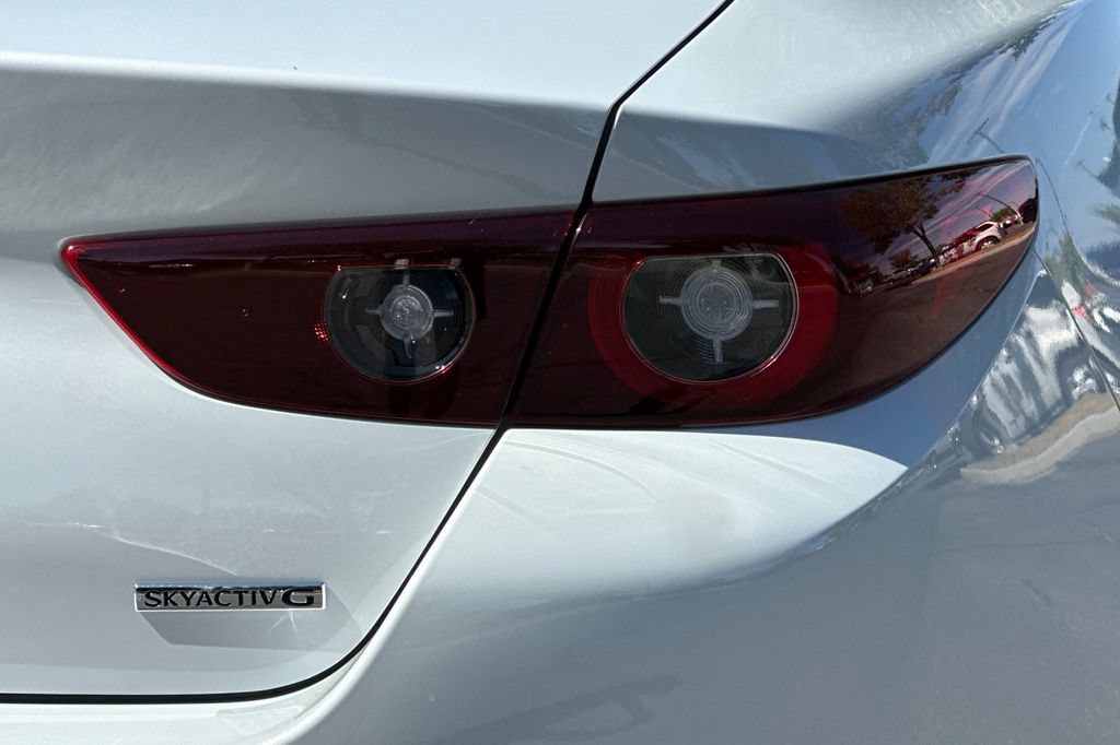 Certified 2024 MAZDA MAZDA3 s FWD image 28