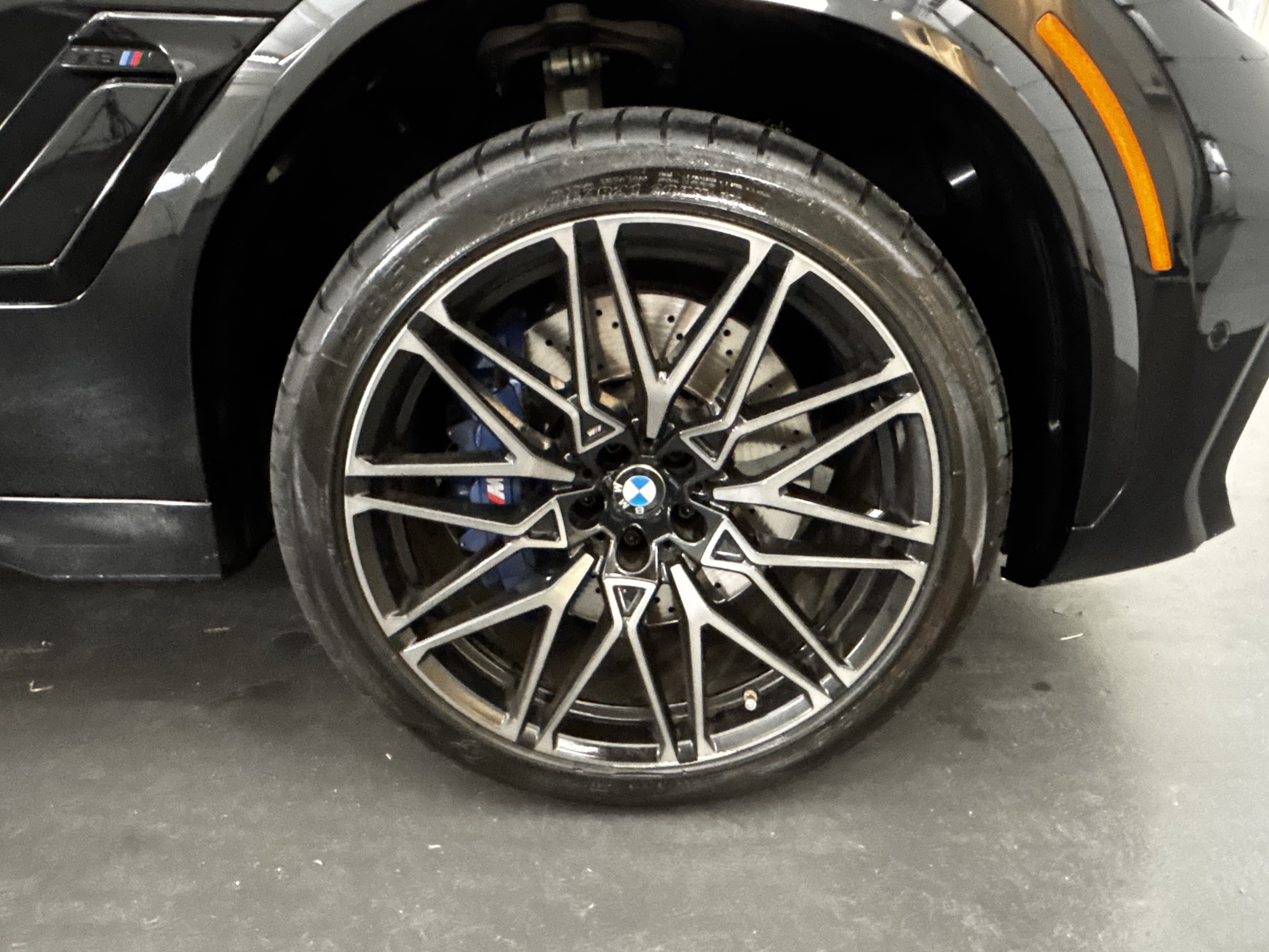 Used 2021 BMW X6 M w/ Competition Package AWD/4WD image 11