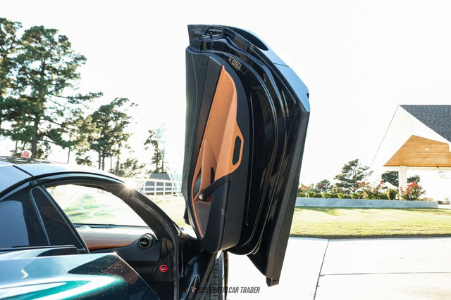 Used 2022 McLaren 720S Spider image 29