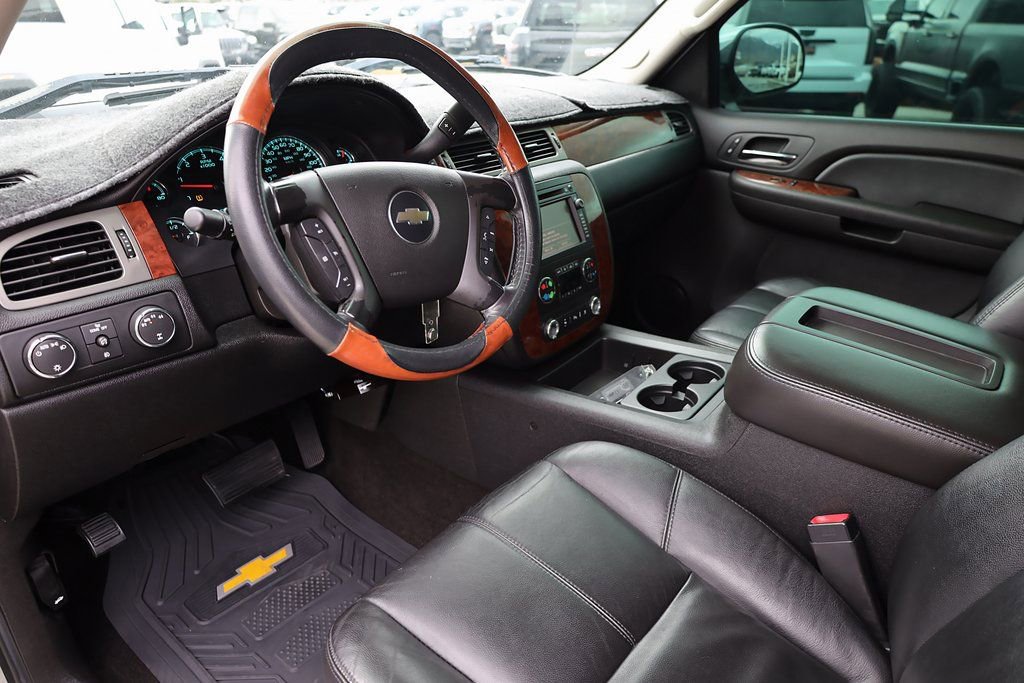 Used 2009 Chevrolet Silverado 1500 LTZ w/ Safety Package image 12