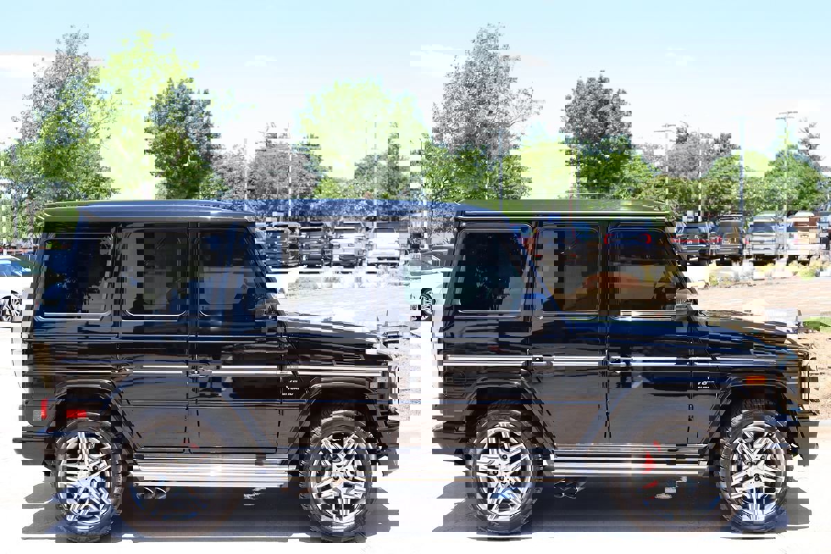 Used 2015 Mercedes-Benz G 63 AMG 4MATIC w/ PA6 Package image 6