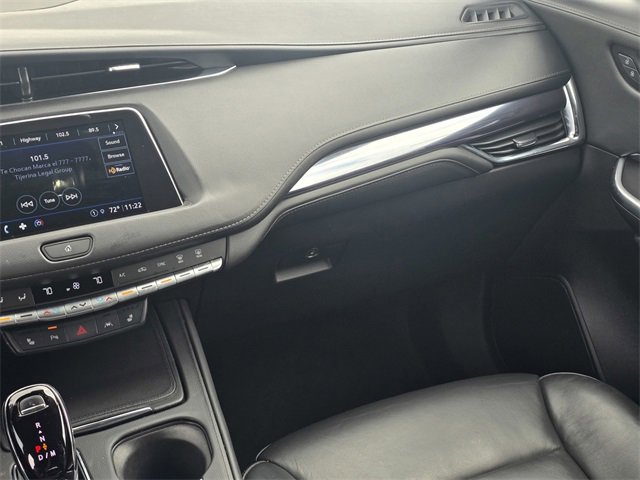 Used 2023 Cadillac XT4 Luxury w/ Cold Weather Package image 19