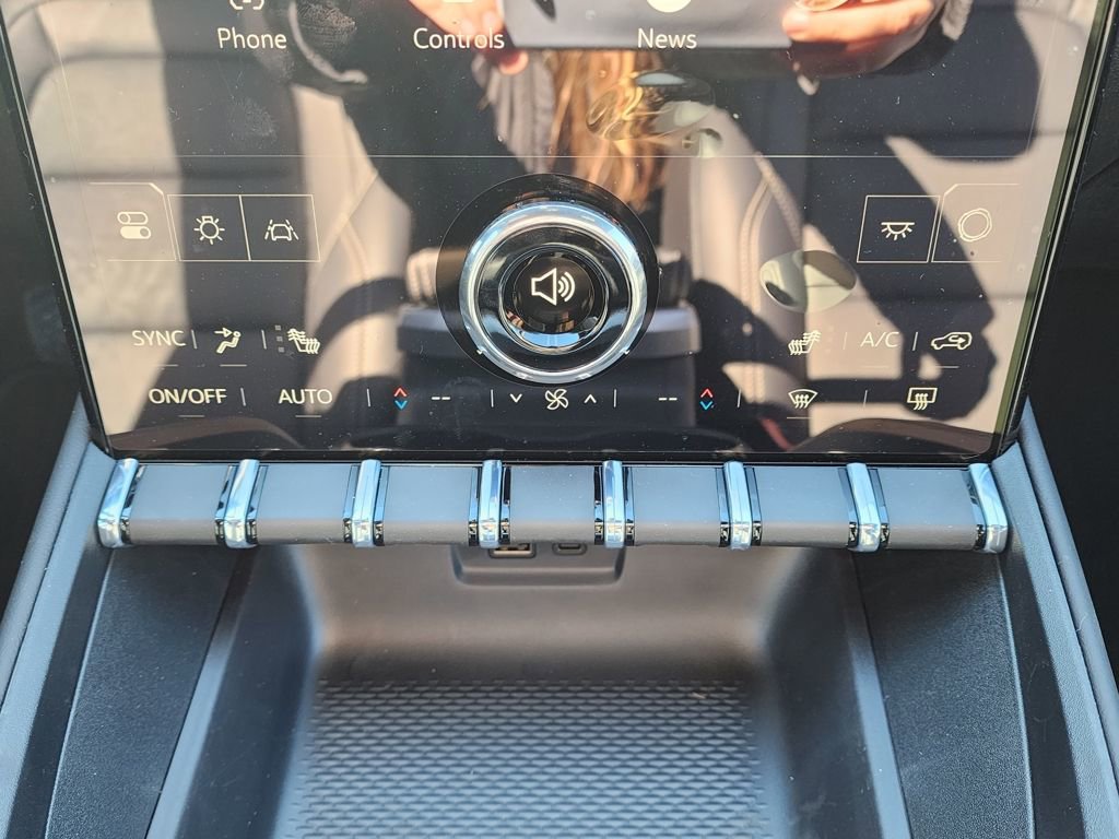 New 2026 GMC Terrain Elevation w/ Elevation Premium Package image 29