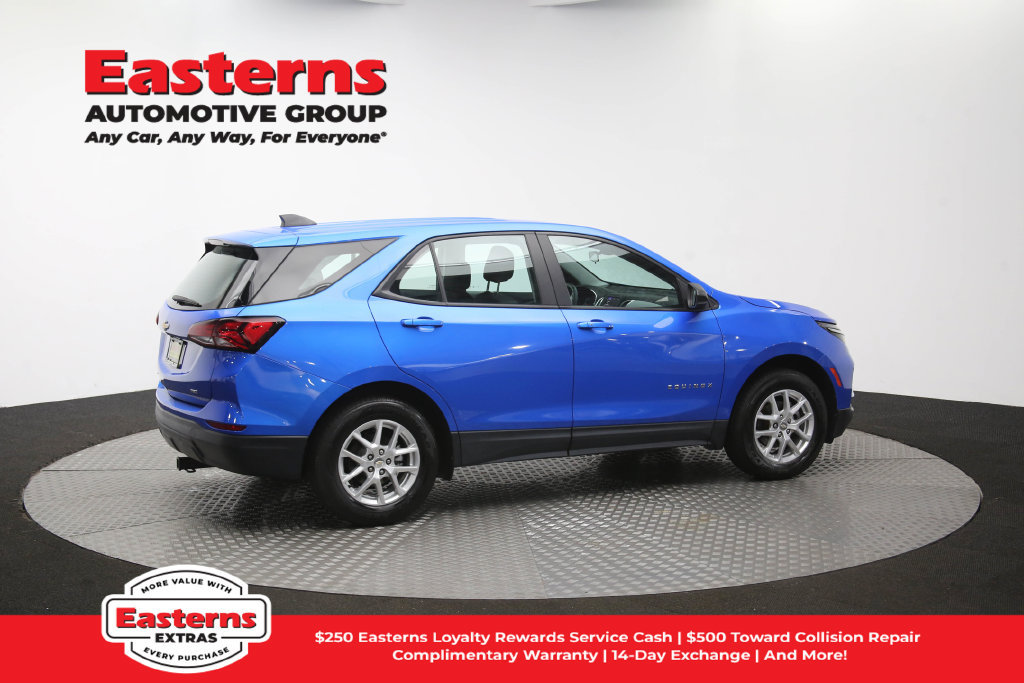 Used 2024 Chevrolet Equinox LS AWD/4WD image 43
