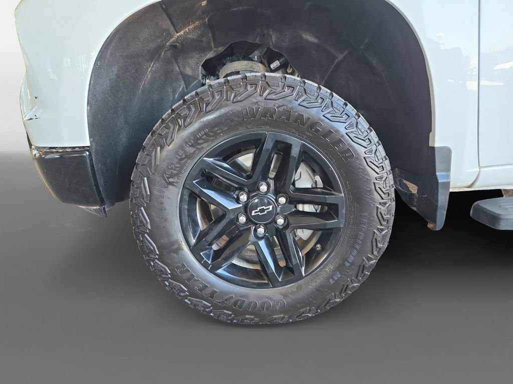 Used 2024 Chevrolet Silverado 1500 LT Trail Boss w/ Protection Package image 16