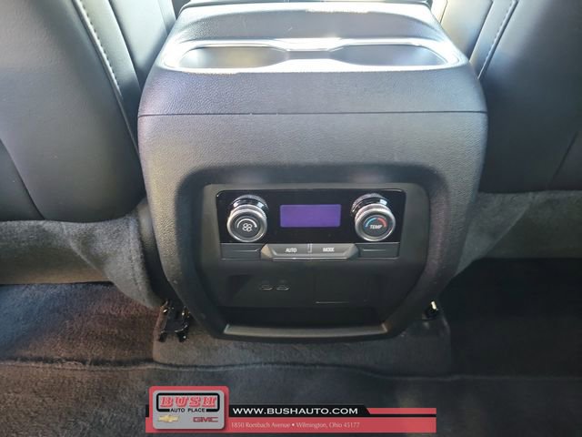 Used 2025 Buick Enclave Preferred image 13