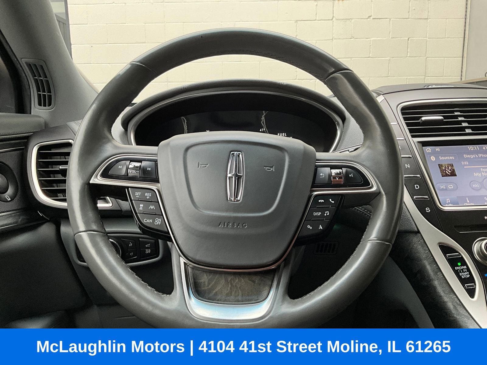Used 2019 Lincoln Nautilus Reserve w/ Driver Assistance Package image 3