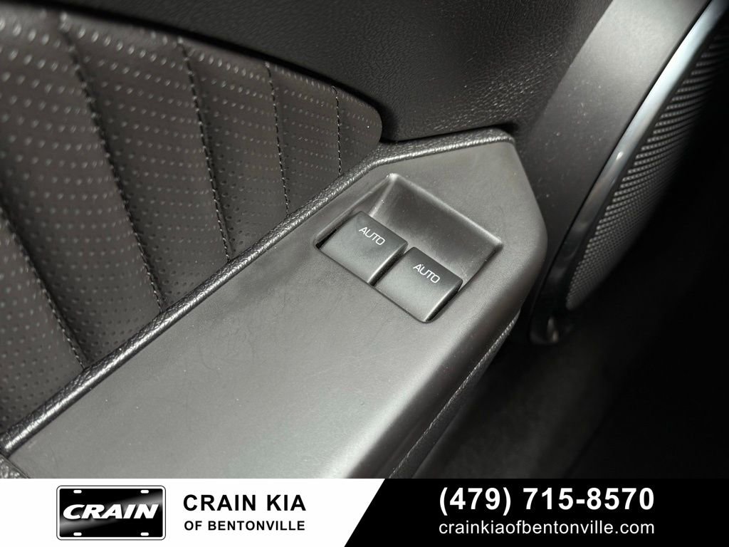 Used 2012 Ford Mustang Shelby GT500 w/ SVT Performance Pkg image 10
