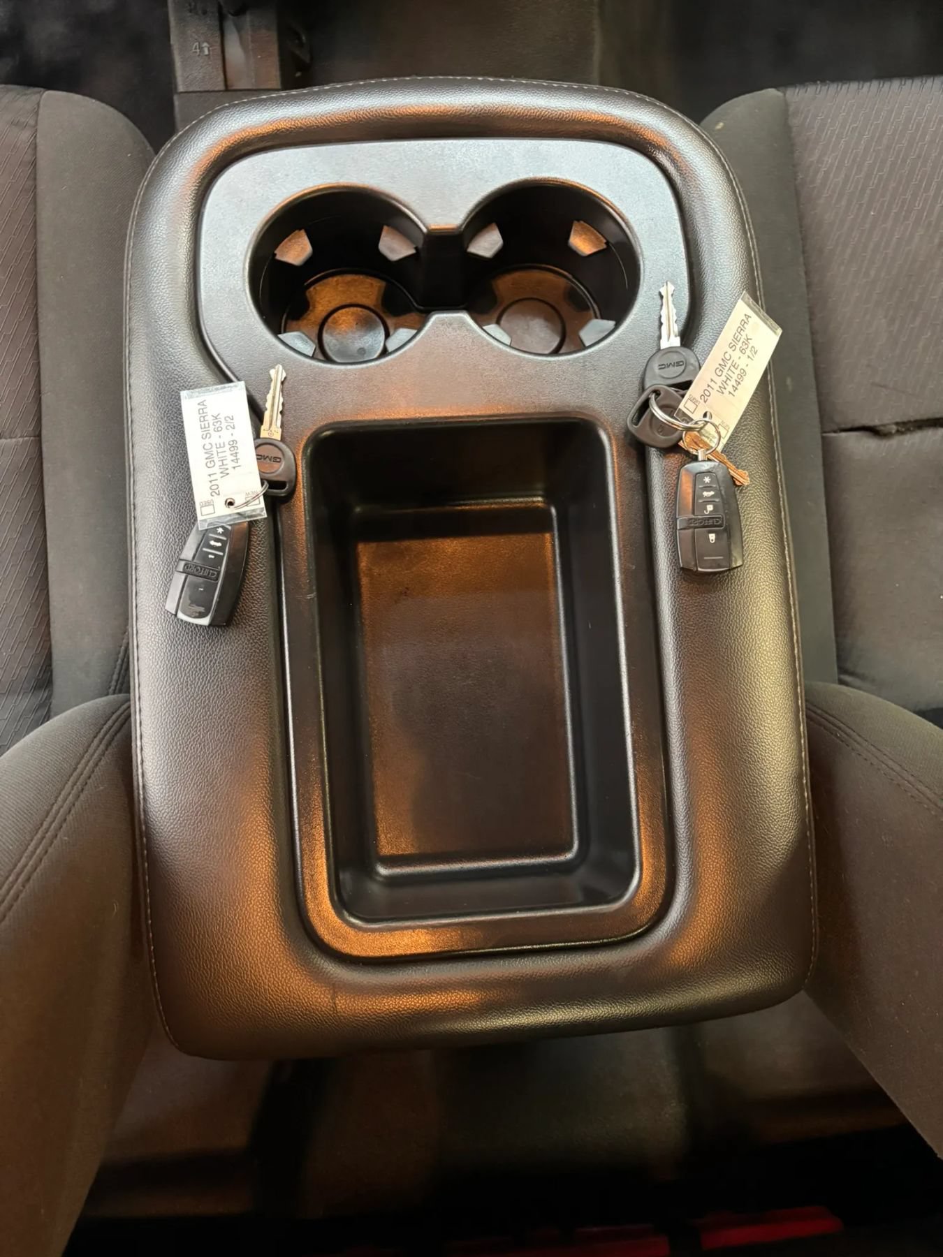 Used 2011 GMC Sierra 2500 W/T AWD/4WD image 18