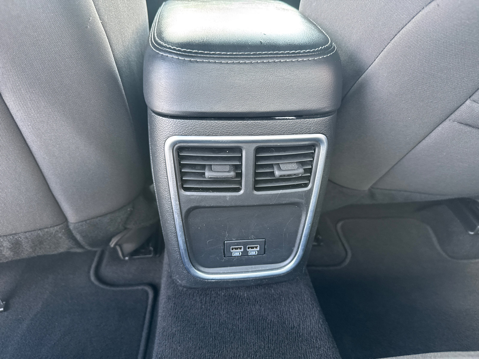 Used 2022 Dodge Charger SXT image 7