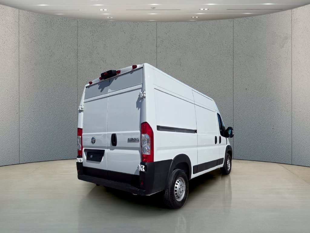 Used 2024 RAM ProMaster 2500 w/ Convenience Group FWD image 6