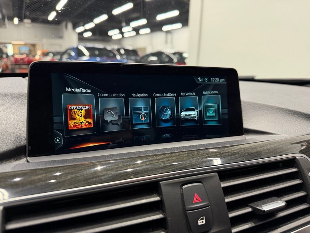 Used 2017 BMW 340i xDrive Sedan AWD/4WD image 45