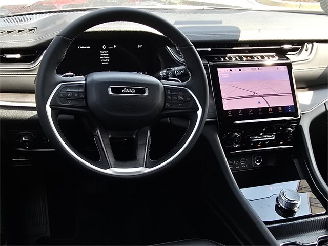 New 2025 Jeep Grand Cherokee L Limited image 6