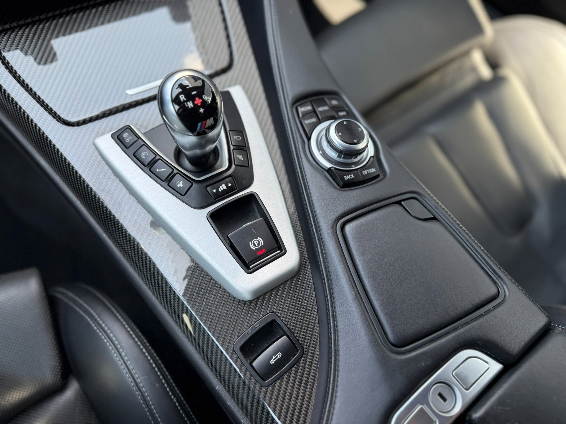 Used 2014 BMW M6 Convertible RWD image 21
