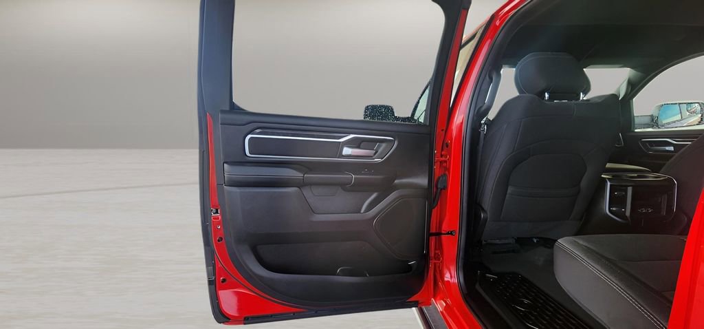 Used 2023 RAM 1500 Big Horn image 15