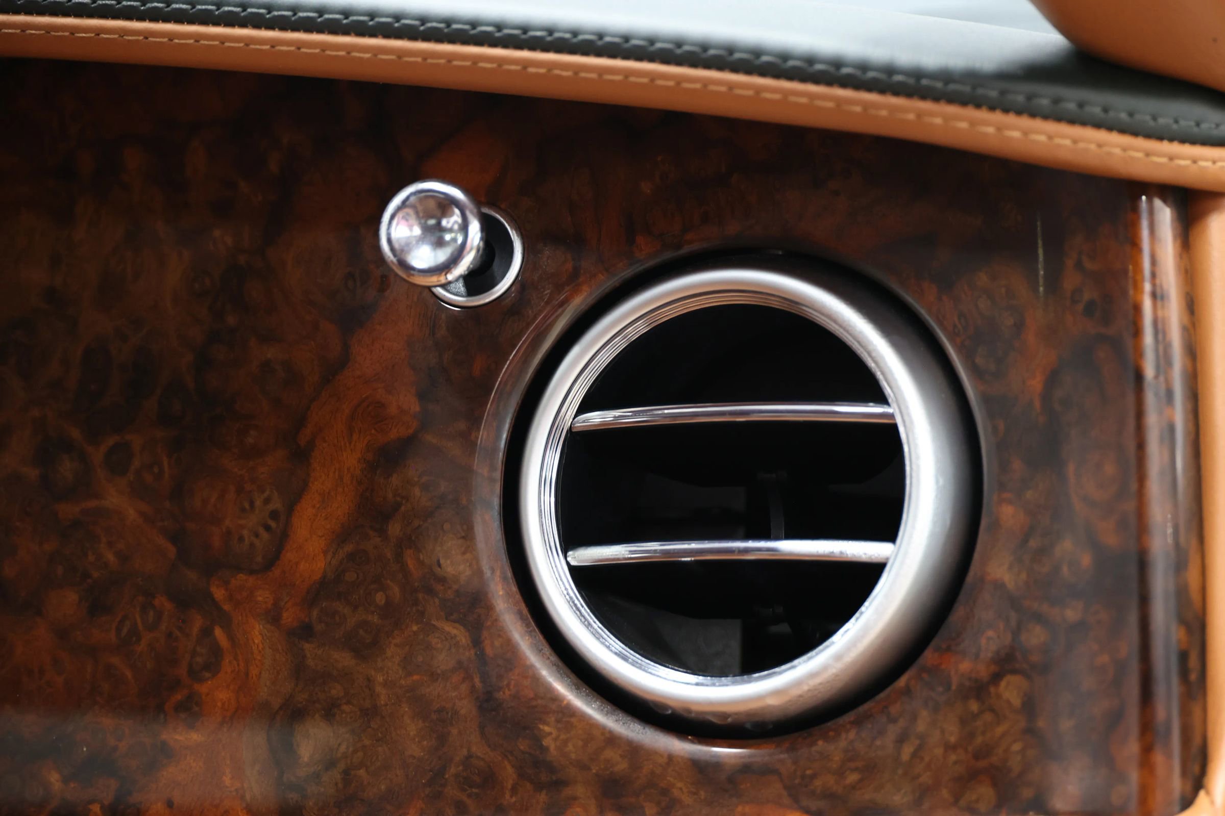 Used 2016 Bentley Flying Spur W12 AWD/4WD image 95
