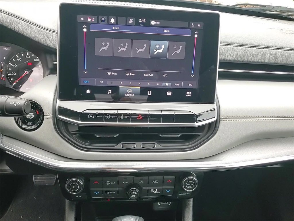 Used 2022 Jeep Compass Limited image 16