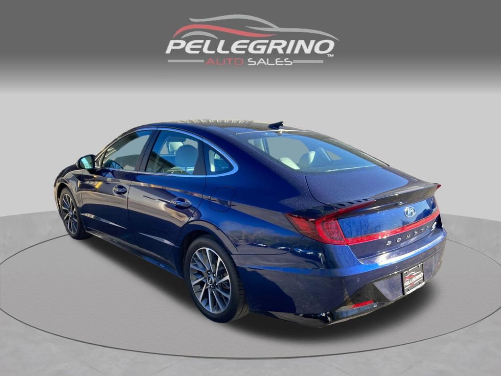 Used 2022 Hyundai Sonata Limited w/ Cargo Package FWD image 4