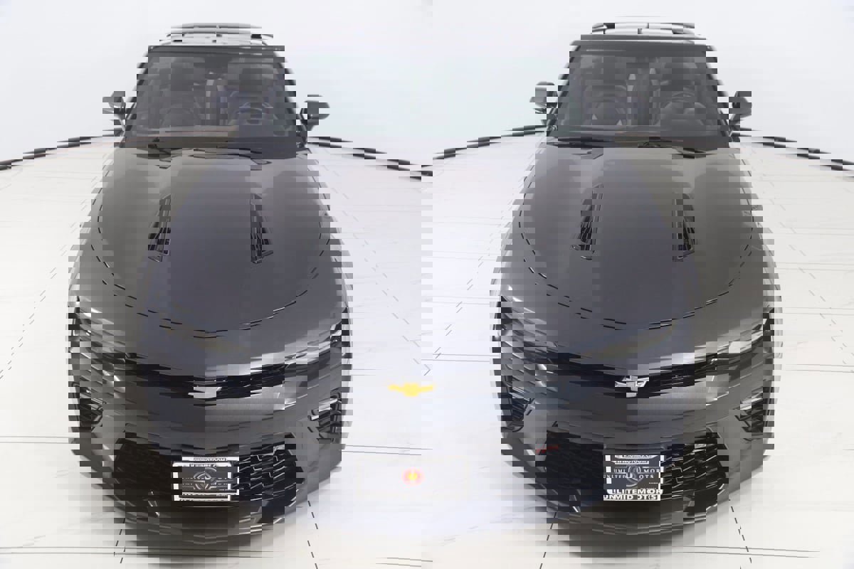 Used 2017 Chevrolet Camaro SS image 65