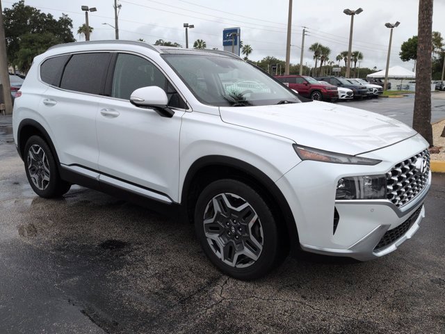 Used 2022 Hyundai Santa Fe Limited FWD image 2