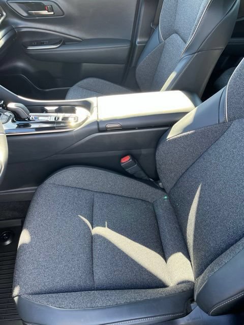 Used 2024 Toyota Crown AWD/4WD image 12