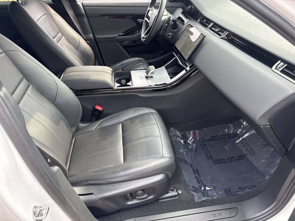 Used 2024 Land Rover Range Rover Evoque S AWD/4WD image 32