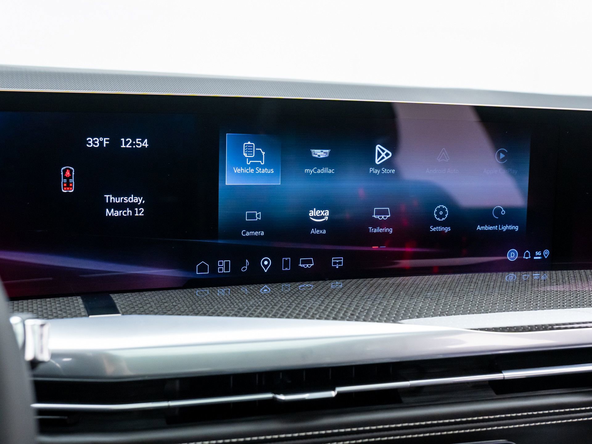 Certified 2025 Cadillac Escalade V w/ LPO, ONYX Package image 31