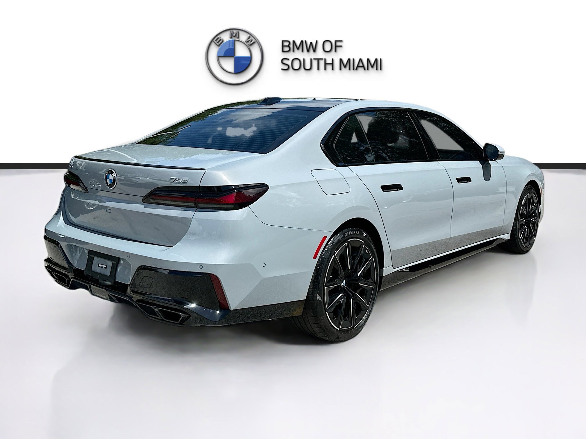 Certified 2023 BMW 760i xDrive image 7