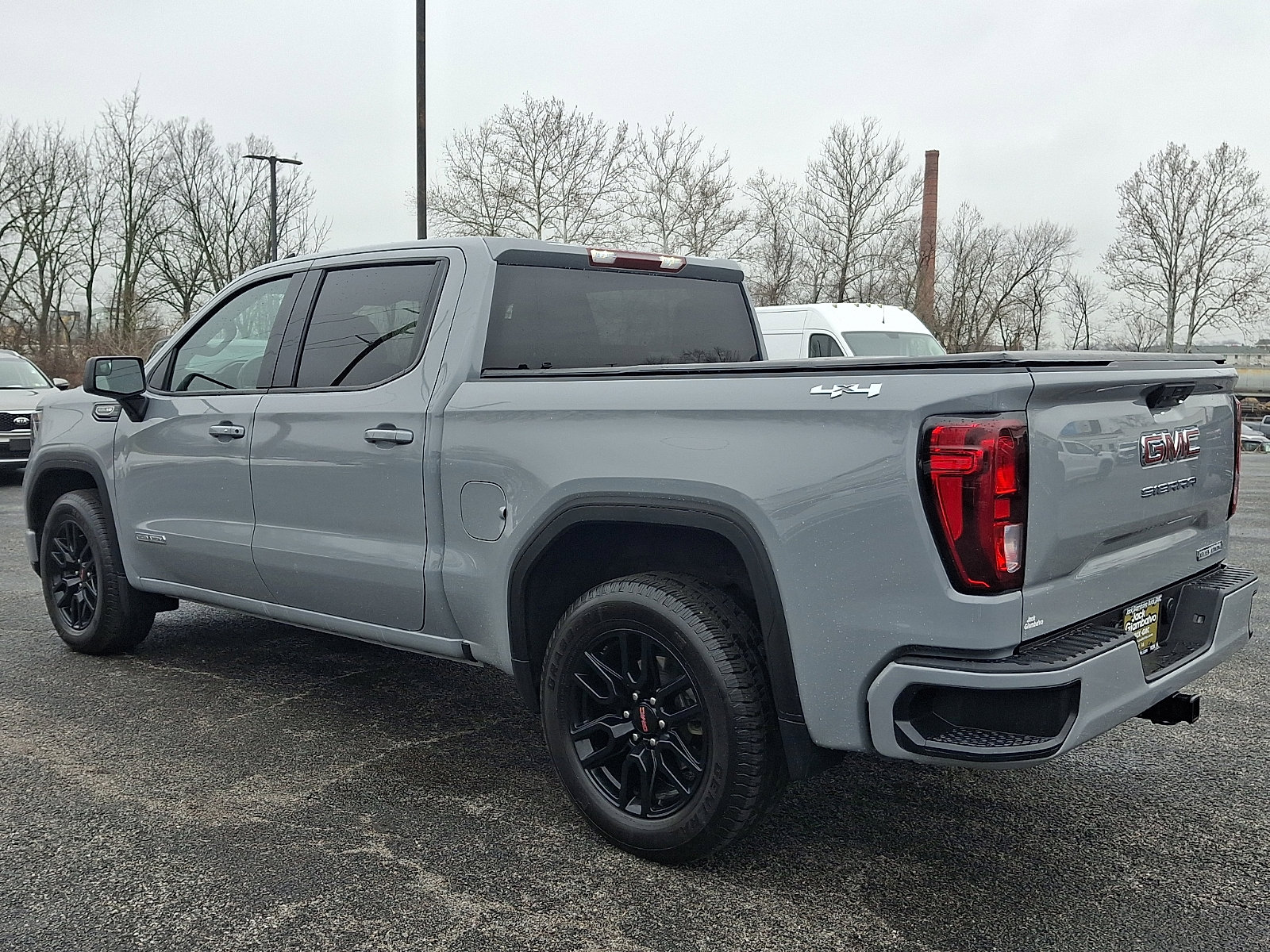 Used 2024 GMC Sierra 1500 Elevation image 5