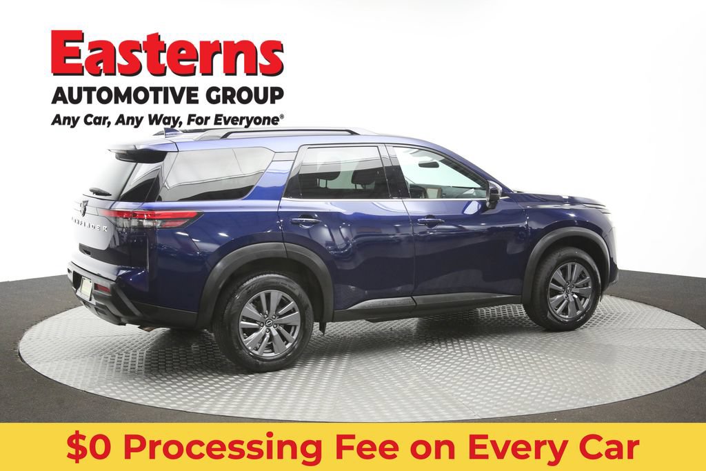 Used 2025 Nissan Pathfinder SV FWD image 42