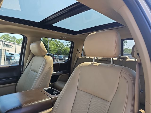 Used 2019 Ford F150 Lariat w/ Equipment Group 502A Luxury AWD/4WD image 16