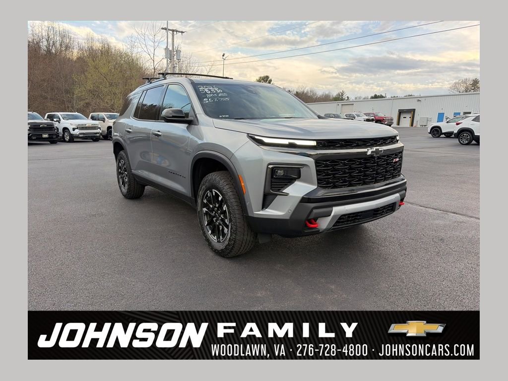 New 2026 Chevrolet Traverse Z71 w/ Enhanced Driving Package image 1