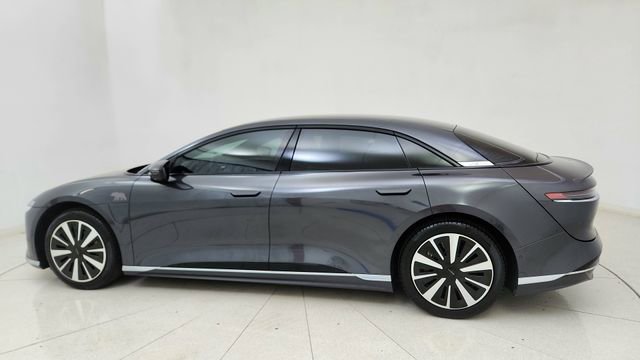 Used 2024 Lucid Air Pure RWD image 4