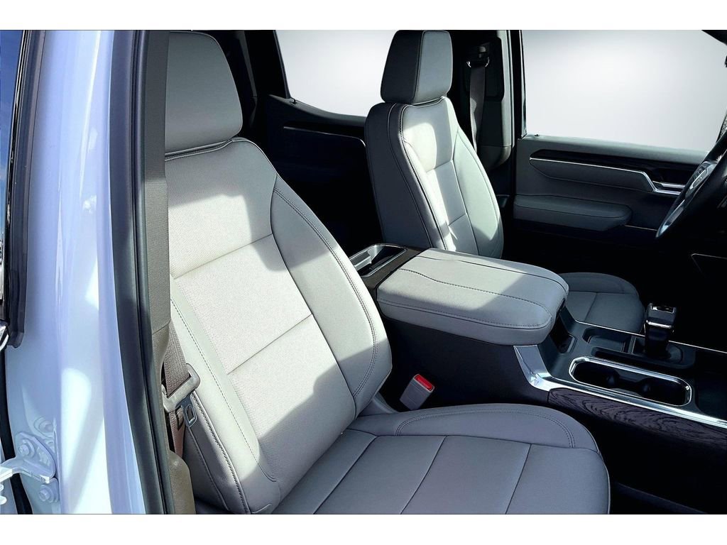 New 2026 GMC Sierra 1500 SLT w/ SLT Premium Package image 11