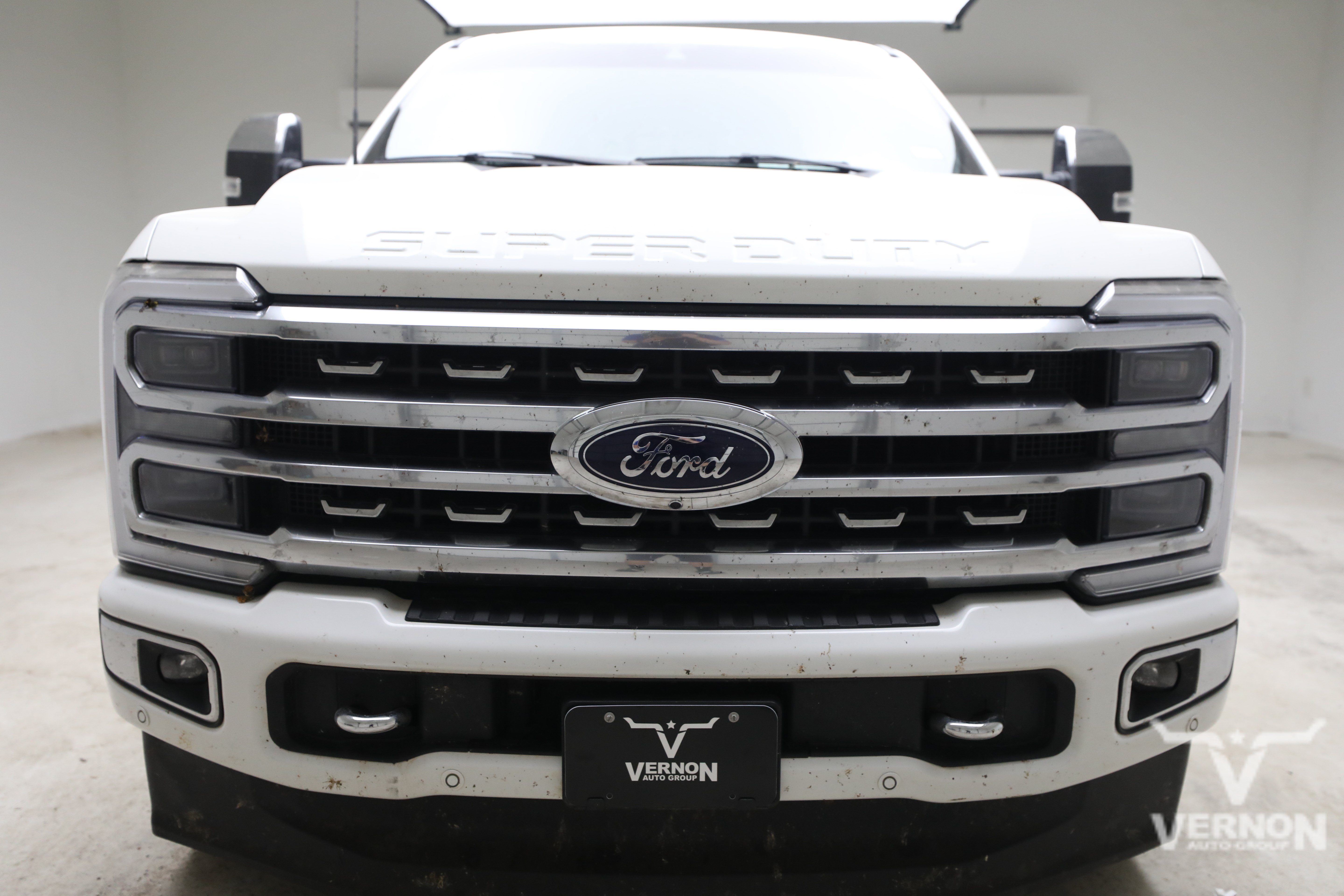 Used 2023 Ford F250 Platinum AWD/4WD image 7